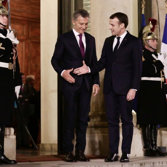 Le Président de la république Emmanuel Macron reoit le président de l'Argentine, Mauricio Macri pour un entretien au Palais de l'Elysée. Paris, le 26 janvier 2018. © Stéphane Lemouton/Bestimage