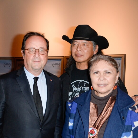 Pierre Richard, Julie Gayet, François Hollande, Ron His Horse is Thunder et sa femme - Première du film documentaire "The Ride" au MK2 Bibliothèque à Paris. Le 26 janvier 2018 © Coadic Guirec / Bestimage