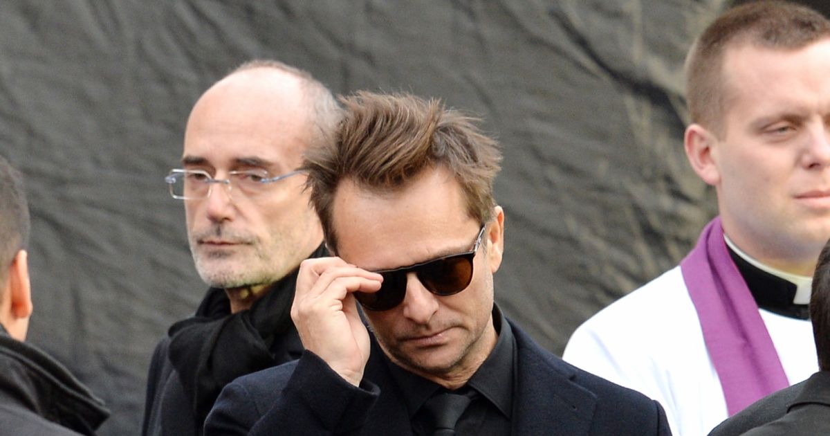 David Hallyday Sorties de l'église de la Madeleine après les obsèques