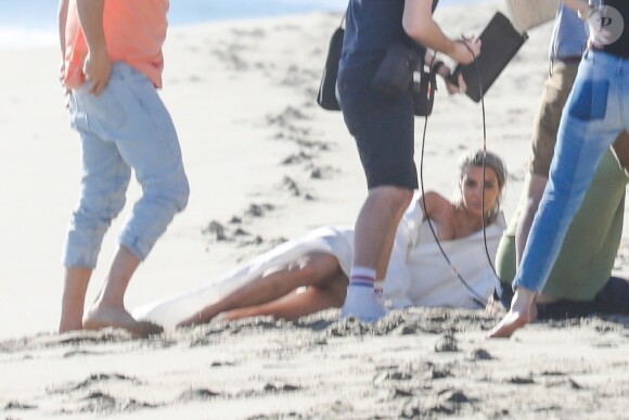 Exclusif - Kim Kardashian lors d'un photoshoot sur la plage à Malibu, le 22 janvier 2018.