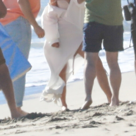 Exclusif - Kim Kardashian lors d'un photoshoot sur la plage à Malibu, le 22 janvier 2018.