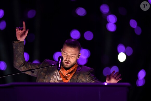 Justin Timberlake assure le show de la mi-temps lors du Super Bowl à Minneapolis, le 1 février 2018.