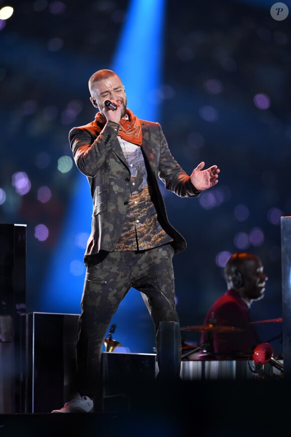 Justin Timberlake assure le show de la mi-temps lors du Super Bowl à Minneapolis, le 1 février 2018.