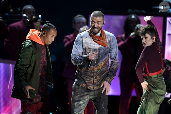 Justin Timberlake assure le show de la mi-temps lors du Super Bowl à Minneapolis, le 1 février 2018.