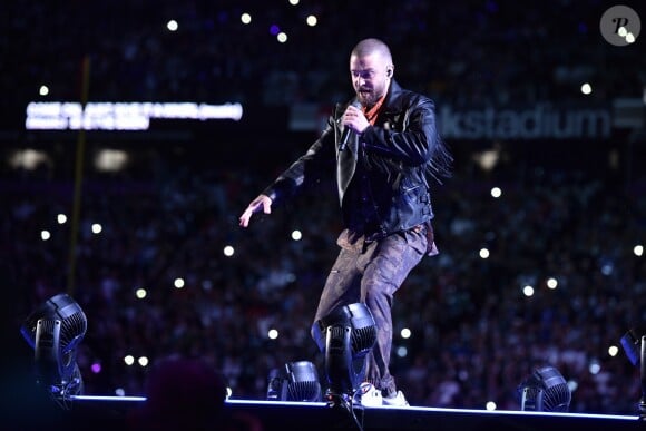 Justin Timberlake assure le show de la mi-temps lors du Super Bowl à Minneapolis, le 1 février 2018.