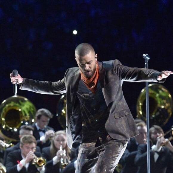 Justin Timberlake assure le show de la mi-temps lors du Super Bowl à Minneapolis, le 1 février 2018.