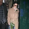 Kendall Jenner de sortie à Manhattan, porte une veste, un pantalon et une pochette en cuir Private Policy (collection automne-hiver 2018). New York, le 8 février 2018.