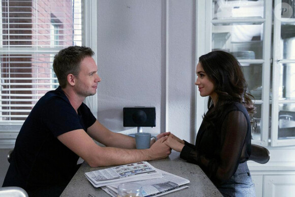 Patrick J. Adams et Meghan Markle dans "Suits".