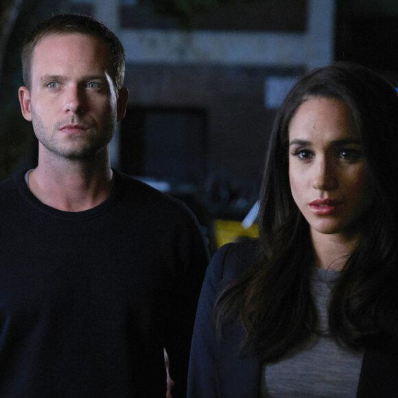 Patrick J. Adams et Meghan Markle dans "Suits".