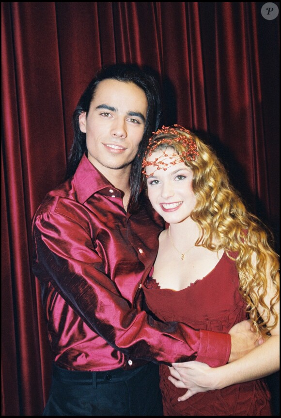 Archives - Cécilia Cara et Damien Sargue lors d'une soirée autour de Roméo et Juliette, en 2000 à Paris.