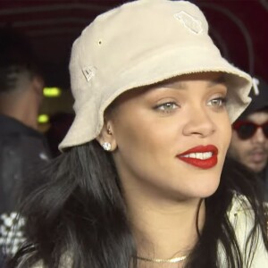 Rihanna assiste au Match Arsenal vs Everton au stade "Emirates Stadium" à Londres le 3 février 2018.