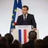 Le président Emmanuel Macron reçoit la nouvelle génération agricole au palais de l'Elysée à Paris le 22 février 2018. Plusieurs centaines d'agriculteurs représentatifs de l’ensemble des productions et venants de tous les départements, seront présents au Palais de l’Elysée. A deux jours du salon de l’agriculture, le Président de la République aura à cœur de leur adresser un message sur l’avenir du monde agricole, pour faire de la France le pays où l’on mange le mieux, le plus sainement et le plus durablement. © Hamilton / Pool / Bestimage