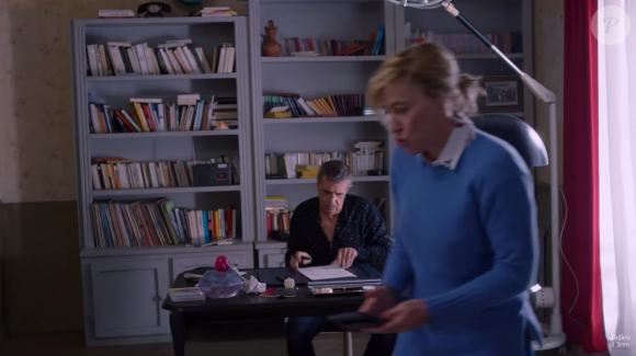 Julien Clerc et Valeria Bruni-Tedeschi en pleine crise conjugale pour "À vous jusqu'à la fin du monde" - clip réalisé par Michel Gondry, mars 2018.