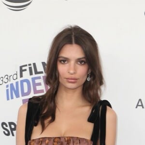 Emily Ratajkowski au 33ème Independent Spirit Awards à Santa Monica, le 3 février 2018.