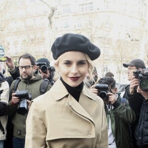 Caroline Daur - Arrivées au défilé de mode prêt à porter Automne Hiver 2018/2019 "Giambattista Valli " à Paris le 5 mars 2018.