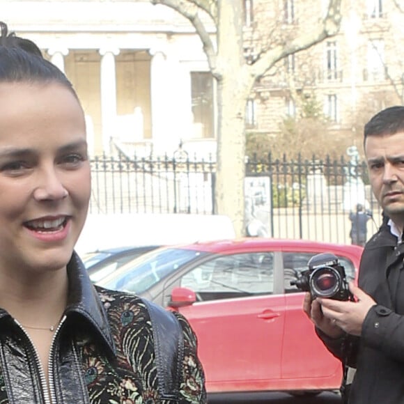 Pauline Ducruet - Arrivées au défilé de mode prêt à porter Automne Hiver 2018/2019 "Giambattista Valli " à Paris le 5 mars 2018.