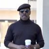 Exclusif - Eddie Murphy se promène à Studio City. Los Angeles, le 1er mars 2017.
