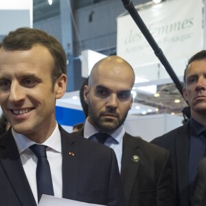 Le président de la République française Emmanuel Macron, sa femme Brigitte Macron et la ministre de la Culture Françoise Nyssen inaugurent la 38ème édition du salon Livre au parc des expositions à Paris, le 15 mars 2018. © Gilles Rolle/Pool/Bestimage