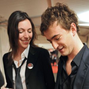 Renan Luce et Lolita Séchan lors des Victoires de la Musique, le 8 mars 2008 à Paris.