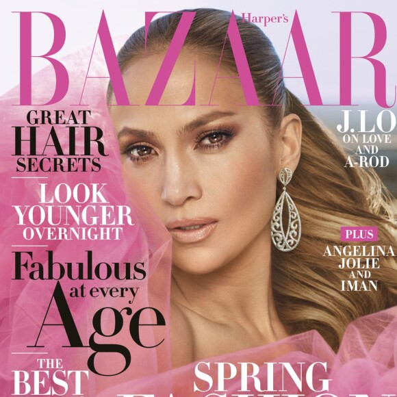 Jennifer Lopez en couverture du magazine Harper's Bazaar. Photo par Mariano Vivanco.
