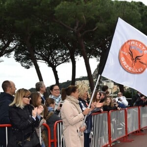 La princesse Stéphanie de Monaco et Dominique Serra (l'organisatrice du Rallye Aïcha des Gazelles) donnent le départ du 28ème Rallye Aicha des Gazelles depuis la Place du Palais de Monaco le 17 mars 2018 Ici, c'est le véhicule électrique de Jazmine Grace Grimaldi, la fille du prince Albert II de Monaco et Kiera Chaplin qui quitte la Place. Les véhicules électriques ainsi que les équipages monégasques ont quitté la Principauté pour rejoindre les autres véhicules à Nice sur la Promenade des Anglais © Bruno Bebert/Bestimage