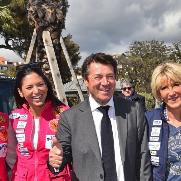 Jazmin Grace Grimaldi, Pauline Ducruet, Schanel Bakkouche, Christian Estrosi, le maire de Nice, Dominique Serra (l'organisatrice du Rallye Aicha des Gazelles) et la princesse Stéphanie de Monaco - Départ du 28ème Rallye Aicha des Gazelles depuis la Promenade des Anglais à Nice le 17 mars 2018. © Bruno Bebert/Bestimage