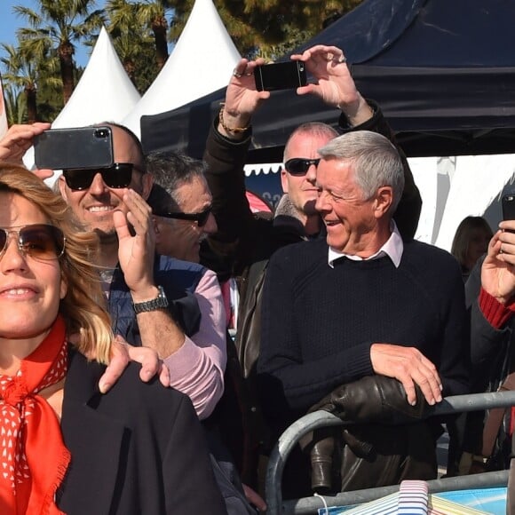 Christian Estrosi, le maire de Nice, et sa femme Laura Tenoudji avec leur fille Bianca - Départ du 28ème Rallye Aicha des Gazelles depuis la Promenade des Anglais à Nice le 17 mars 2018. © Bruno Bebert/Bestimage