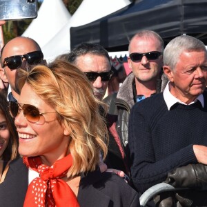 Christian Estrosi, le maire de Nice, et sa femme Laura Tenoudji - Départ du 28ème Rallye Aicha des Gazelles depuis la Promenade des Anglais à Nice le 17 mars 2018. © Bruno Bebert/Bestimage