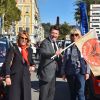 Christian Estrosi, au centre, le maire de Nice, sa femme, Laura Tenoudji, à gauche, et Dominique Serra, l'organistrice du Rallye Aicha des Gazelles - Départ du 28ème Rallye Aicha des Gazelles depuis la Promenade des Anglais à Nice le 17 mars 2018. © Bruno Bebert/Bestimage