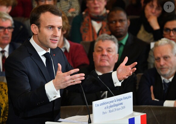 Emmanuel Macron à l'Académie française à Paris, France, la 20 mars 2018. Le chef de l'État a énuméré une trentaine de mesures destinées à renforcer "la place et le rôle" de la langue française et du plurilinguisme dans le monde. © Christian Liewig/Pool/Bestimage