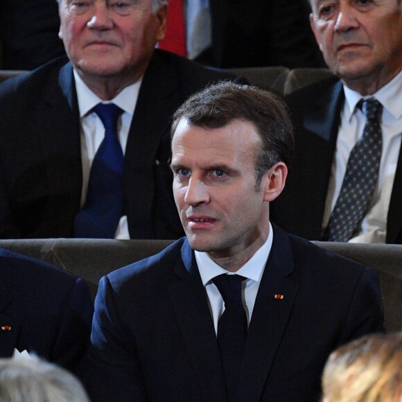 Emmanuel Macron et son épouse Brigitte à l'Académie française à Paris, France, la 20 mars 2018. Le chef de l'État a énuméré une trentaine de mesures destinées à renforcer "la place et le rôle" de la langue française et du plurilinguisme dans le monde. © Christian Liewig/Pool/Bestimage