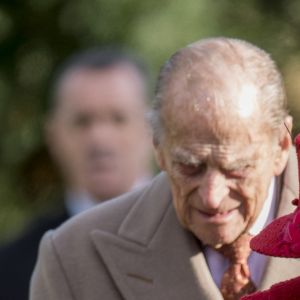 Le prince Philip, duc d'Edimbourg, avec la reine Elizabeth II le 4 février 2018 à la messe à l'église Saint-Mary près de Sandringham.