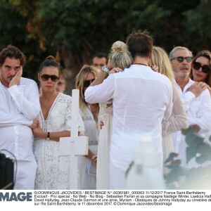 Exclusif - Sébastien Farran et sa compagne Nadège Winter, Laeticia Hallyday, David Hallyday, Jean-Claude Darmon et une amie, Myriam - Obsèques de Johnny Hallyday au cimetière de Lorient sur l'Ile Saint-Barthélemy, le 11 décembre 2017. © Dominique Jacovides/Bestimage