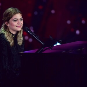 Louane Emera. 31ème édition du Téléthon 2017 (AFMTéléthon) au Pavillon Baltard à Nogent-Sur-Marne, France, le 9 décembre 2017. © Gian Gorassini / Bestimage