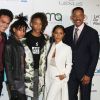 Will Smith, Jada Pinkett Smith et leurs enfants Willow Smith, Jaden Smith et Trey Smith à Burbank le 22 octobre 2016.