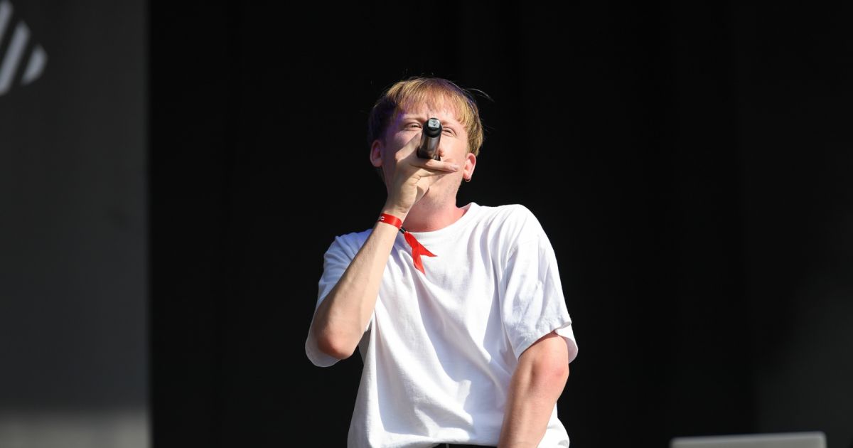 Elle Est Pas Belle La Vie Eddy De Pretto Eddy de Pretto - Festival Fnac Live du 6 au 8 juillet 2017, Hôtel de