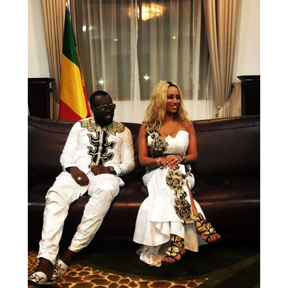 Maître Gims et sa femme Dem Dem ont rencontré le président de la république du Mali, Ibrahim Boubacar Keïta. Photo postée sur Instagram en janvier 2017.