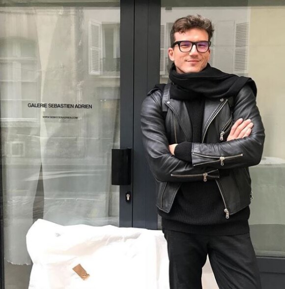 Pepe Munoz avant son exposition à la Galerie Sébastien Adrien à Paris. Instagram, le 4 décembre 2017.