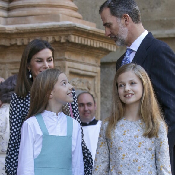 Le roi Felipe VI et la reine Letizia d'Espagne, leurs filles l'infante Sofia et la princesse Leonor des Asturies (photo), ainsi que le roi Juan Carlos Ier et la reine Sofia étaient réunis à Palma de Majorque le 1er avril 2018 pour la messe de Pâques.