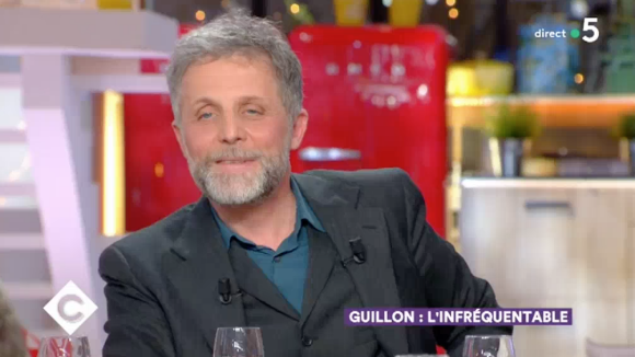 Stéphane Guillon tacle encore Thierry Ardisson : "Il envie ma liberté..."
