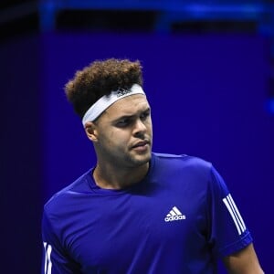 Jo-Wilfried Tsonga - 1er match de la Finale de la coupe Davis opposant la France à la Belgique remporté par Jo-Wilfried Tsonga (6-3, 6-2, 6-1) au Stade Pierre Mauroy à Lill , le 24 novembre 2017. © Perusseau - Ramsamy / Bestimage