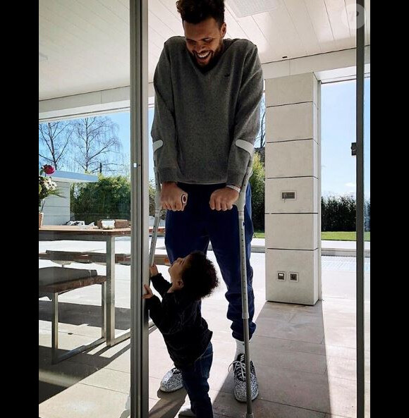 Jo-Wilfried Tsonga annonce avoir été opéré du genou sur Instagram le 4 avril 2018.