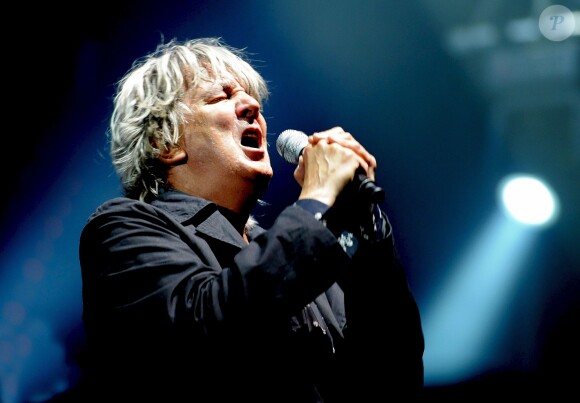 2626 - Archives - Jacques Higelin en concert pendant les Solidays en 2010 à Paris