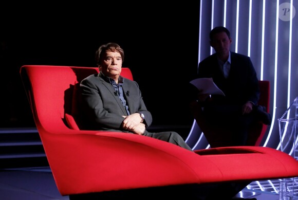 Exclusif - Bernard Tapie dans l'émission "Le Divan" présentée par Marc-Olivier Fogiel le 3 février 2017 © Dominique Jacovides / Bestimage