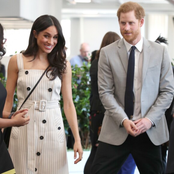 Le prince Harry et sa fiancée Meghan Markle lors d'une réception du forum des jeunes pendant le Commonwealth Heads of Government Meeting à Londres le 18 avril 2018.