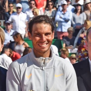 La princesse Charlene de Monaco, Rafael Nadal et le prince Albert II de Monaco durant la finale du Rolex Monte Carlo Masters 2018 qui a opposé l'Espagnol Rafael Nadal au Japoais Kei Nishikori au Monte Carlo Country Club à Roquebrune Cap Martin le 21 avril 2018. Rafael Nadal a remporté pour la 11eme fois le tournoi en battant son adversaire en 2 sets. © Bruno Bebert/Bestimage