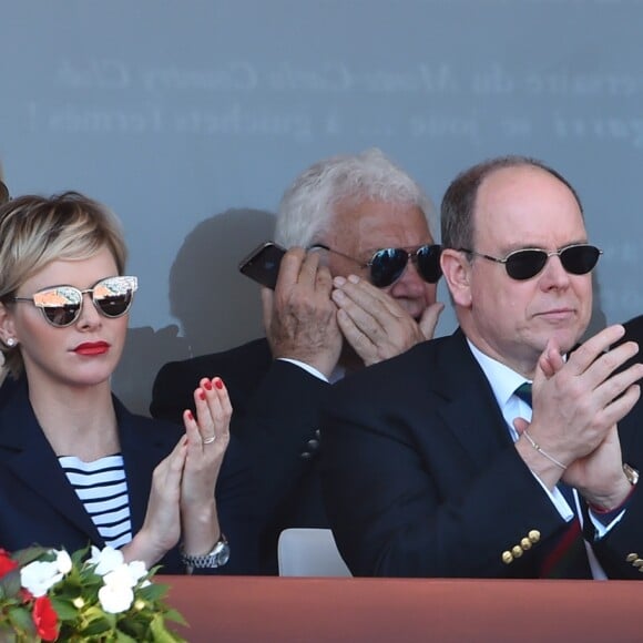 La princesse Charlene et Albert de Monaco assistent à la finale du Rolex Monte Carlo Masters 2018 qui a opposé l'Espagnol Rafael Nadal au Japoais Kei Nishikori au Monte Carlo Country Club à Roquebrune Cap Martin le 21 avril 2018. Rafael Nadal a remporté pour la 11eme fois le tournoi en battant son adversaire en 2 sets. © Bruno Bébert/Bestimage