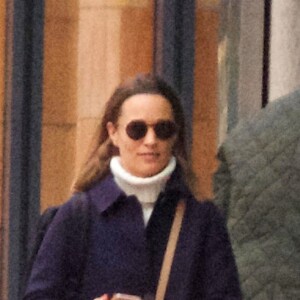 Exclusif - Pippa Middleton à Londres le 13 avril 2018, lors d'une sortie à la salle de sport avec son frère James Middleton.