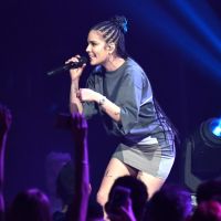 Halsey : Victime d'une fausse couche en plein concert