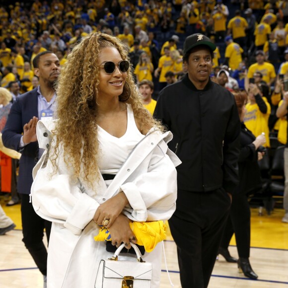 Beyoncé et Jay-Z à un match de basket à Oakland, le 28 avril 2018.